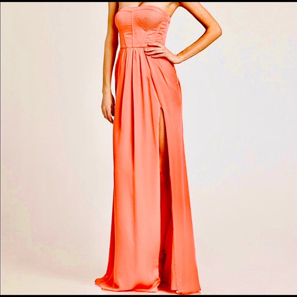 BCBGMAXAZRIA GOWN